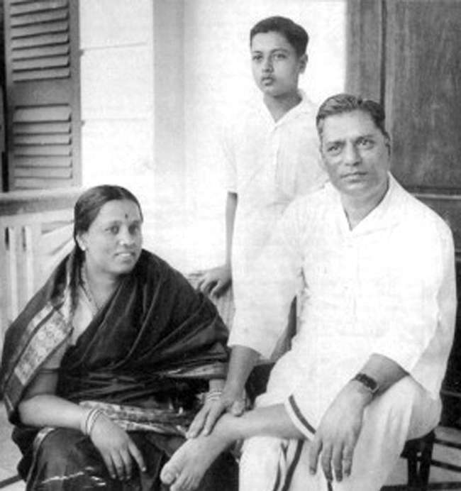 S.S. Vasan, wife Pattammal and son Balasubramaniyan at the terrace of Gemini House. Picture Courtesy: Musings Archive.